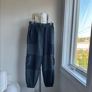 POL Women's Black and Gray Joggers